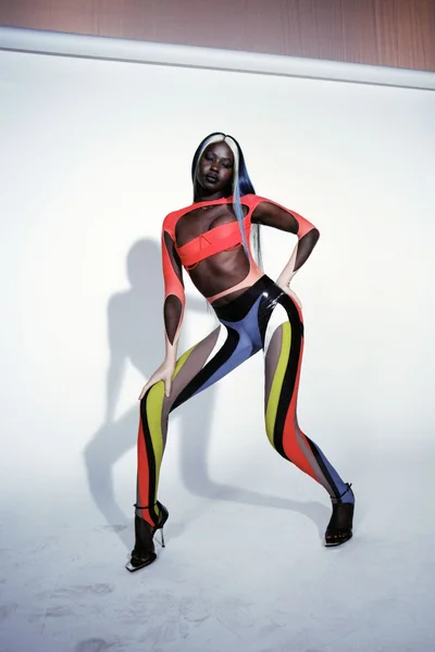 Look 13
